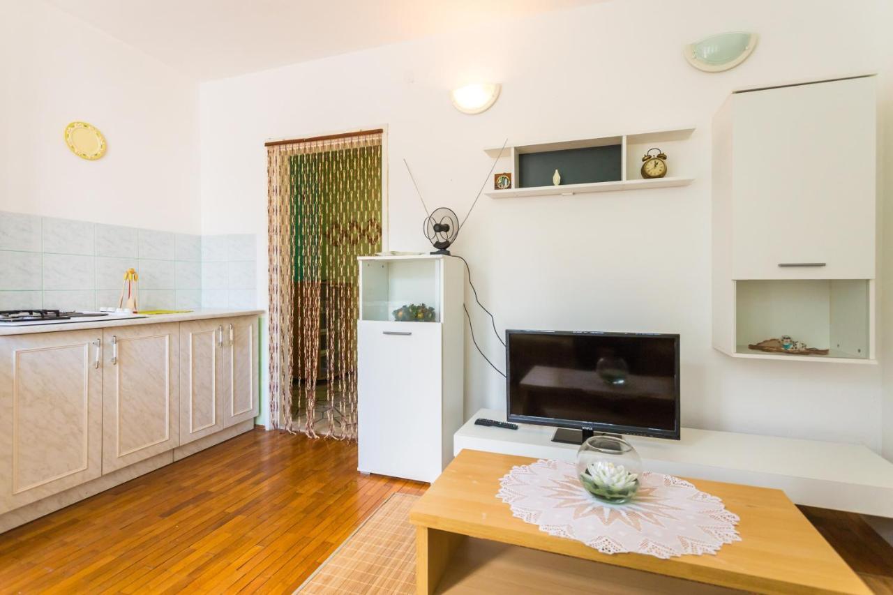Apartment Sany