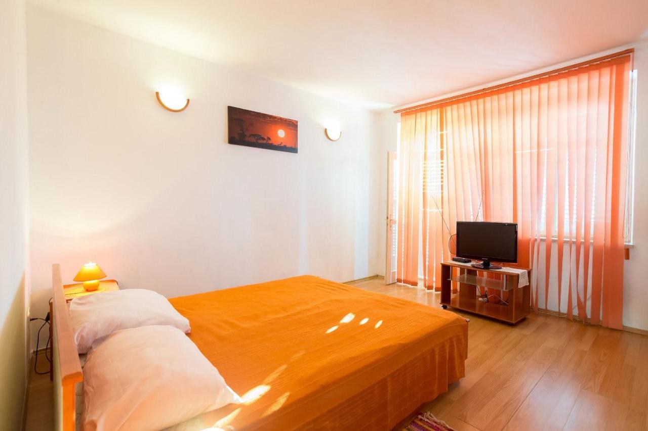 Apartment Sany *