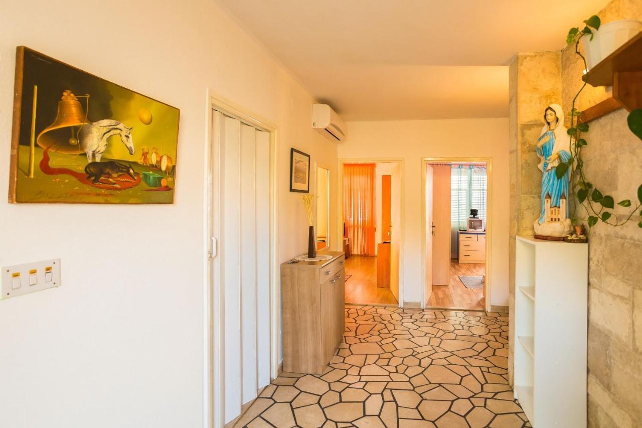 Apartment Sany *